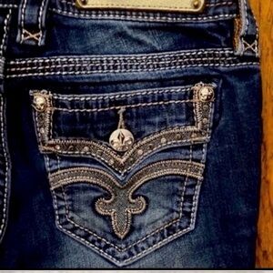 Gorgeous Rock Revival Drew Jeans With 29” Inseam